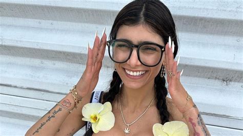 xhamster mia khalifa|Mia Khalfa Porn Videos